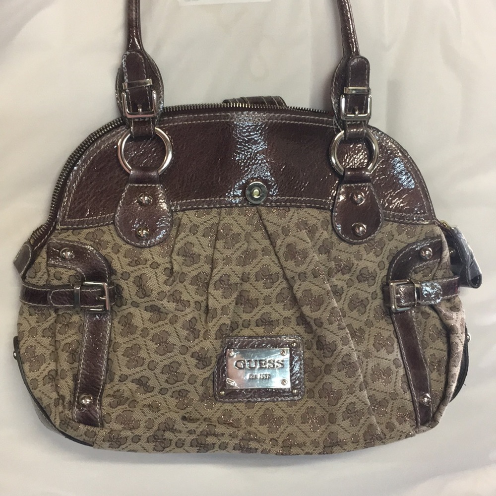 Guess purse